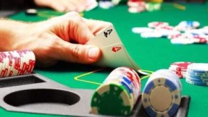 Cách xào bài gian lận – Phương pháp tinh vi và thông minh